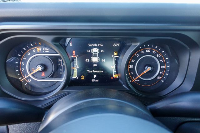 new 2026 Jeep Gladiator car, priced at $61,140