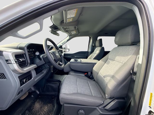 2025 Ford F-250SD XL photo