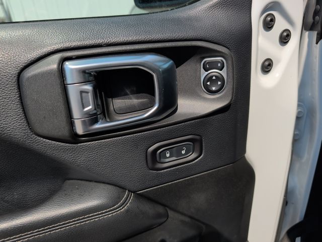 Used 2018 Jeep Wrangler SUV