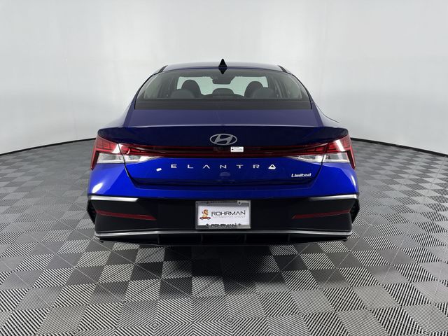 New 2025 Hyundai Elantra For Sale in Indianapolis, IN