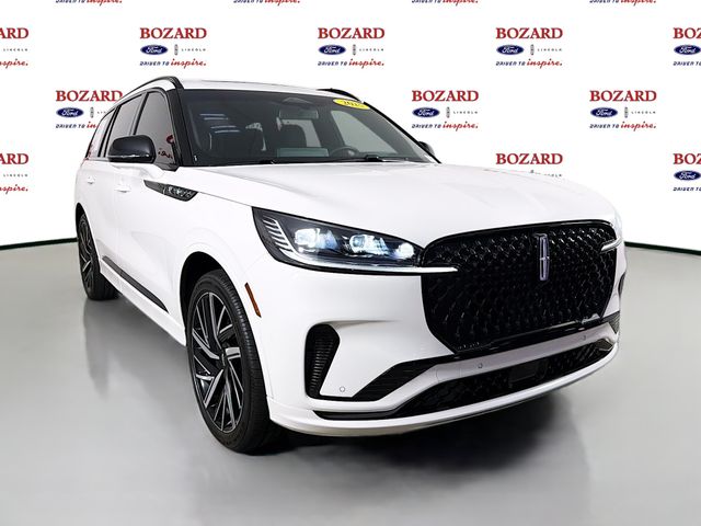 White Metallic 2025 Lincoln Aviator Black Label AWD SUV / Crossover All-Wheel Drive Automatic