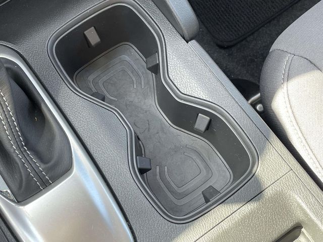 Used 2024 Gray Nissan SV image 28