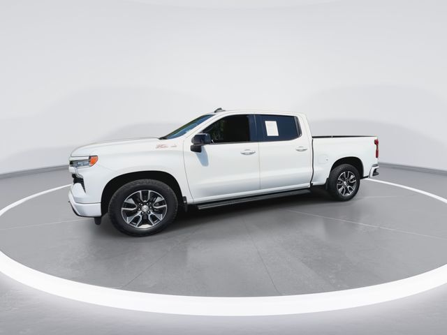 Used 2023 White Chevrolet RST image 5