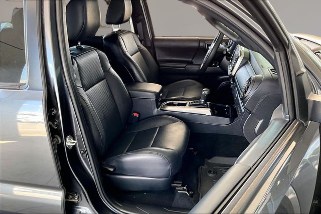 Used 2023 Toyota Tacoma Limited 4D Double Cab