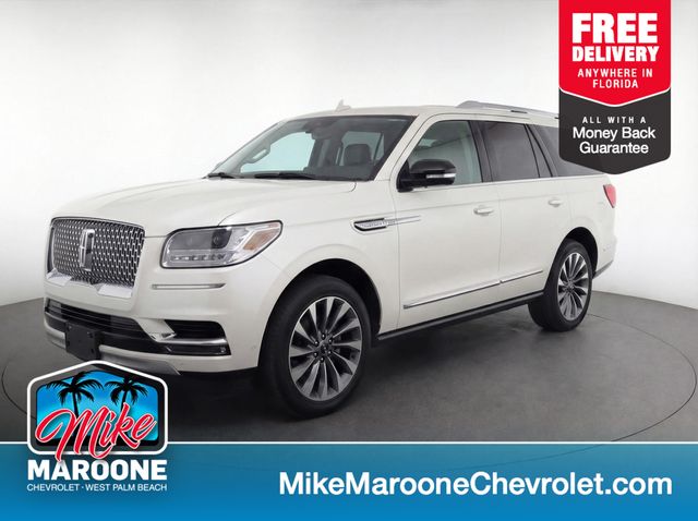 White Platinum Clearcoat Metallic 2018 Lincoln Navigator L Select RWD SUV / Crossover 4X2 Automatic