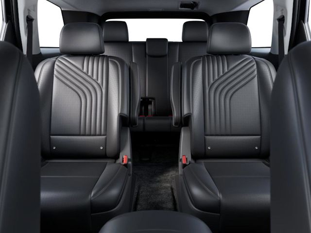 New 2026 Black Hyundai SEL image 9