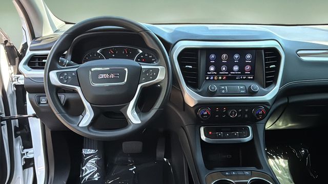 Used 2023 White GMC SLE image 12