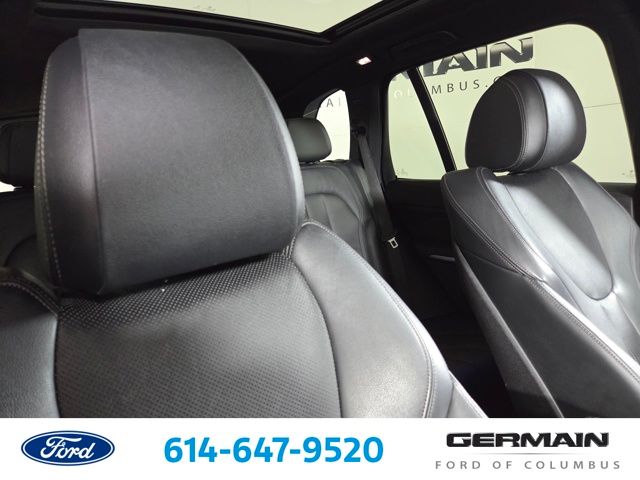 Certified Used 2019 Gray BMW xDrive40i image 21