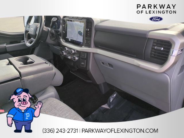 Used 2022 Red Ford XLT image 34