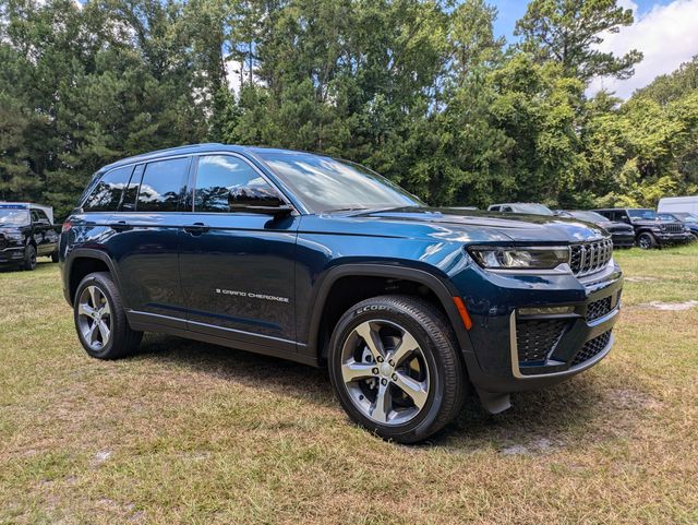 2026 Jeep Grand Cherokee Limited 4x2
