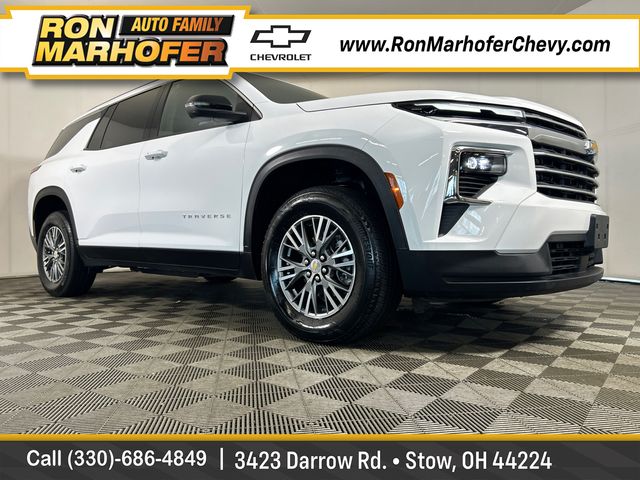White 2025 Chevrolet Traverse SUV / Crossover Four-Wheel Drive 8-Speed Automatic
