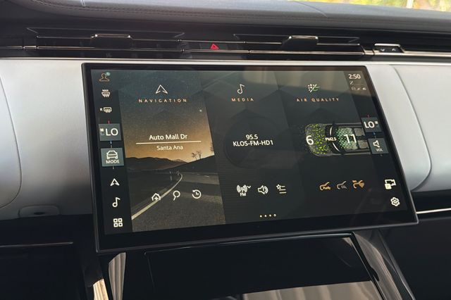 Used 2025 Land rover Range Rover Sport Plug-in Hybrid SUV