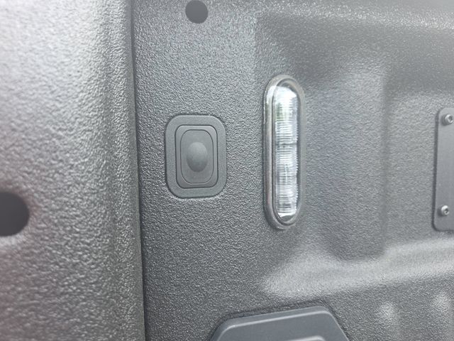 New 2026 Agate Black Metallic Ford F-250® Lariat® image 14