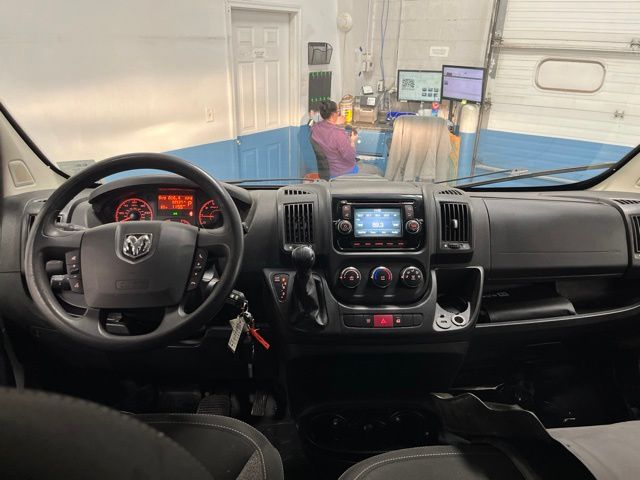 Used 2017 Bright White Clearcoat Ram High Roof image 6