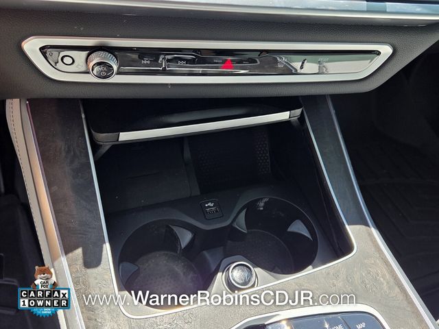 Used 2025 Blue BMW sDrive40i image 24