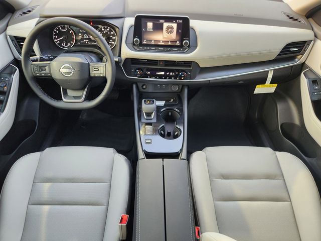 2026 Nissan Rogue SV photo 18
