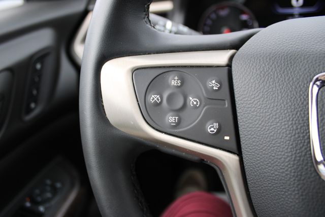 Used 2023 Red GMC Denali image 12