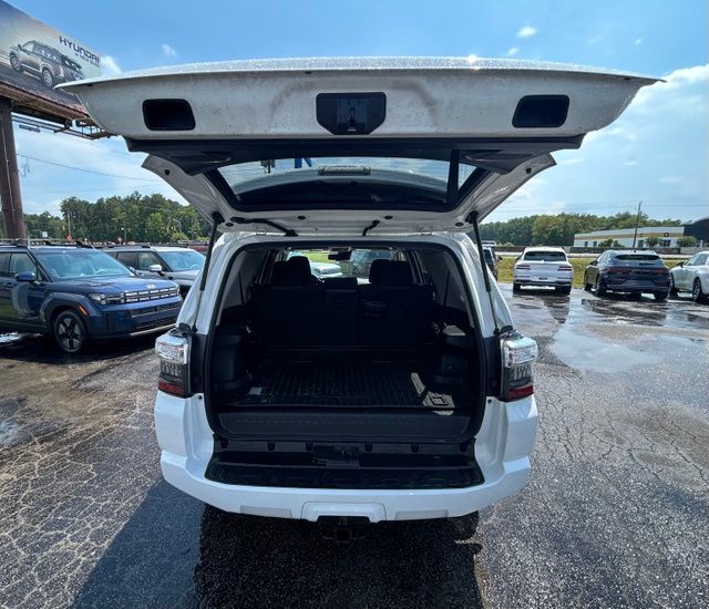 Toyota4Runner4