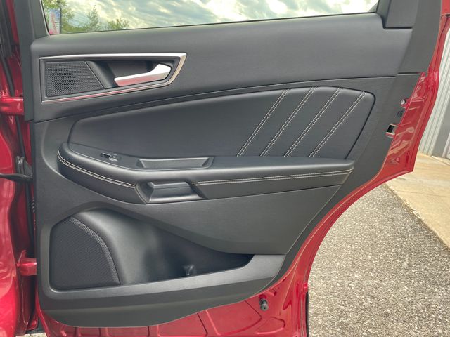 2024 Ford Edge ST - Red Metallic exterior view 14
