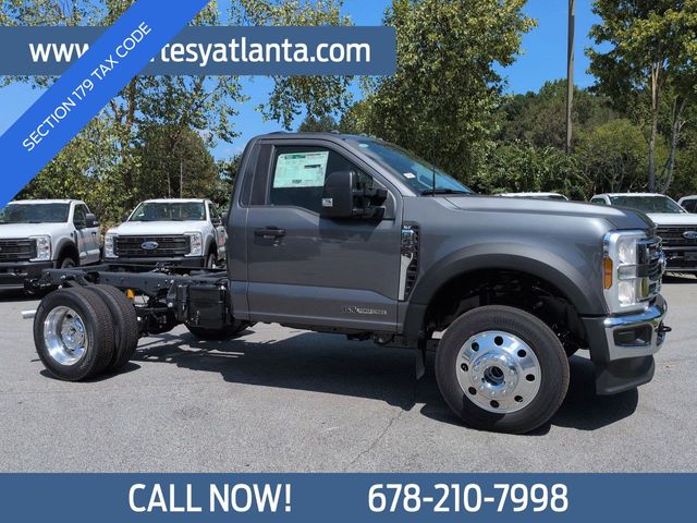 Carbonized Gray Metallic 2026 Ford F-450 Super Duty Chassis Automatic