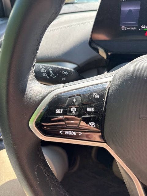 2023 Volkswagen ID.4 Pro Silver at Sutliff Volkswagen