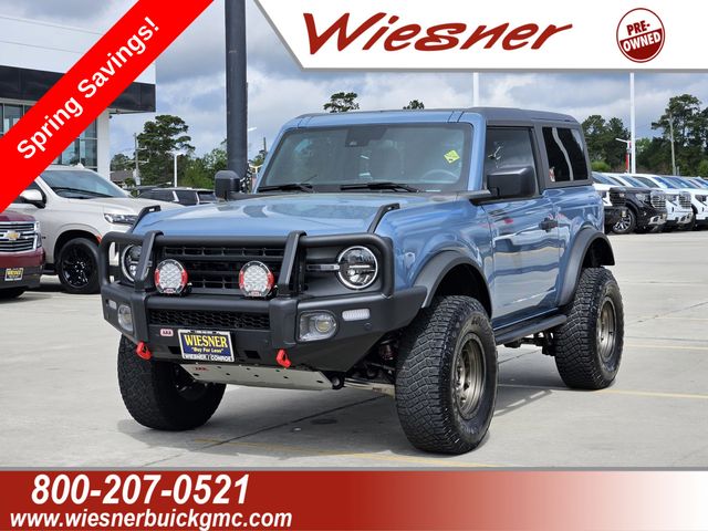 Blue (Azure Gray Metallic Tri-Coat) 2023 Ford Bronco 2-Door 4WD SUV / Crossover Four-Wheel Drive 7-Speed Manual