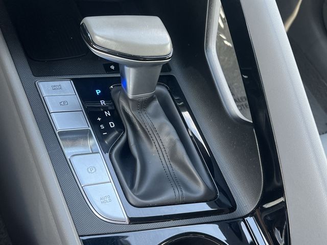 Used 2025 Silver Hyundai SEL Convenience image 25