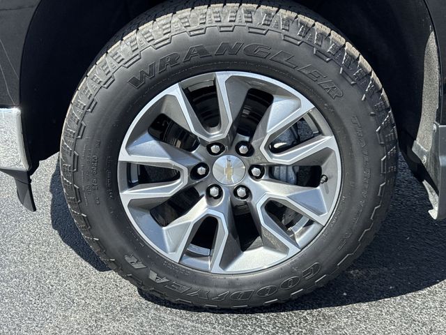Used 2024 Chevrolet Silverado 1500 LT For Sale in Indianapolis, IN