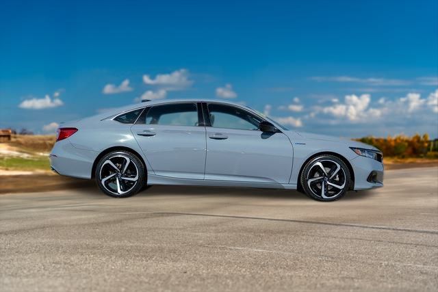 2022 Honda Accord Hybrid Sport 8