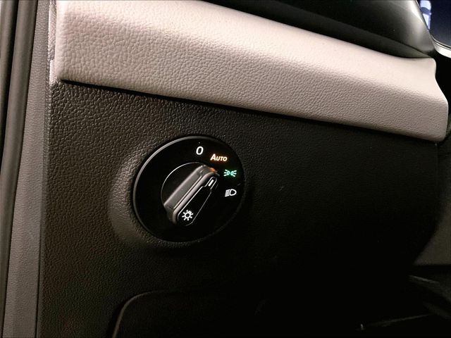 2022 Volkswagen Taos 1.5T SE  at Auto Express Mitsubishi