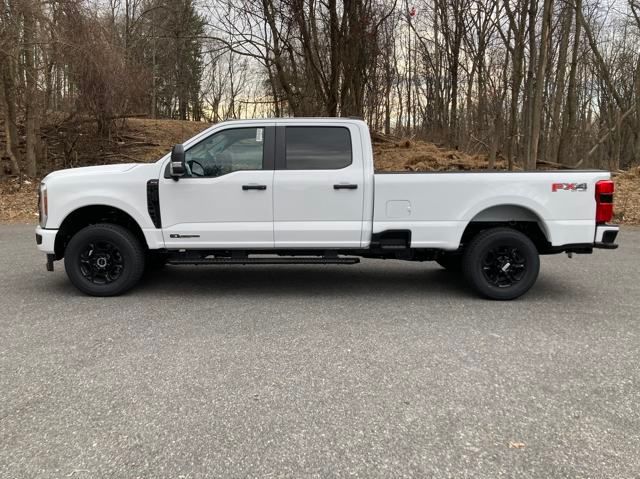 2025 Ford F-350 Super Duty XL