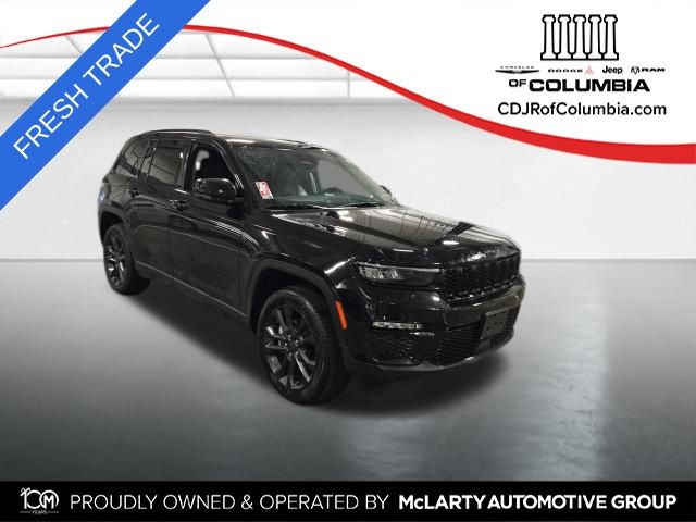 Diamond Black Crystal Pearlcoat 2024 Jeep Grand Cherokee SUV / Crossover Four-Wheel Drive 8-Speed Automatic