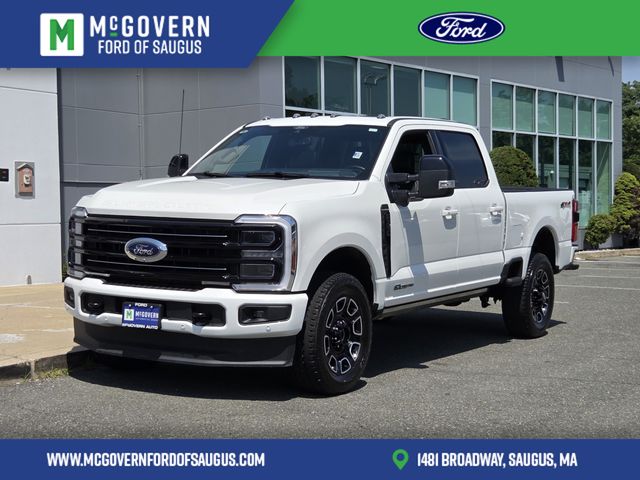 Star White Metallic TC 2025 Ford F-350 Super Duty Pickup Truck Four-Wheel Drive Automatic