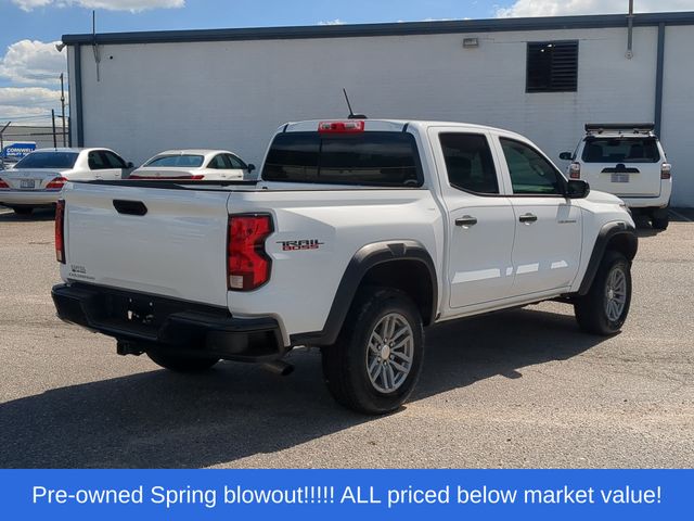 Used 2025 Summit White Chevrolet Trail Boss image 13