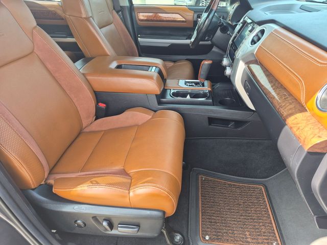 2021 Toyota Tundra - Image 32