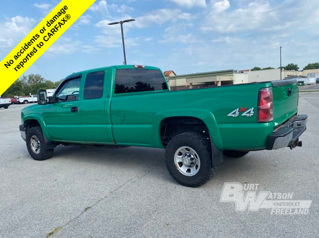 2004 Chevrolet Silverado 3500 LS 3