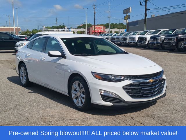 Used 2025 Summit White Chevrolet LT image 15