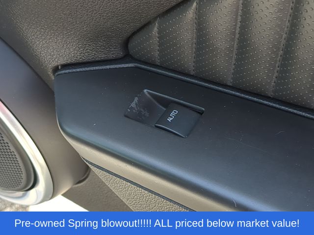 Used 2013 Performance White Ford Shelby GT500 image 38