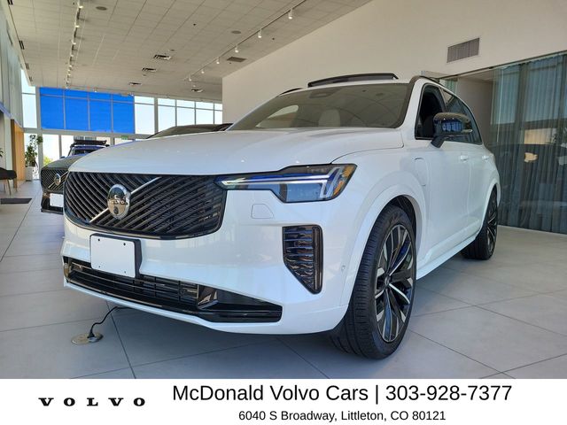 Crystal White Pearl 2026 Volvo XC90 SUV / Crossover  Automatic