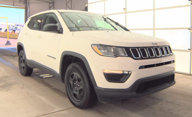 White Clearcoat 2018 Jeep Compass Sport 4WD SUV / Crossover Four-Wheel Drive 9-Speed Automatic