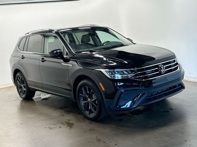 2024 Volkswagen Tiguan 2.0T SE Black at Sutliff Volkswagen