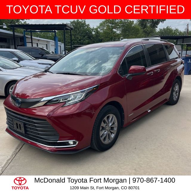  2021 Toyota Sienna XLE 7-Passenger FWD   