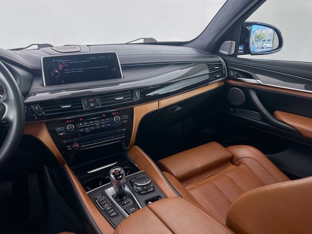 Thumbnail: 2016 BMW X6 - 24