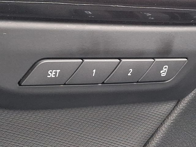 used 2025 Buick Envision car, priced at $30,840