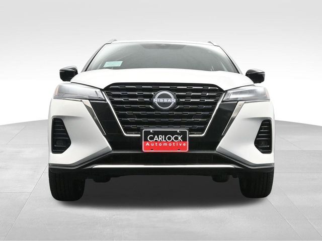 2024 Nissan Kicks SR 39