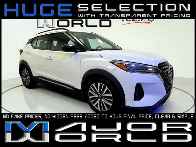 2023 Nissan Kicks SR FWD 2023 Nissan Kicks SR FWD