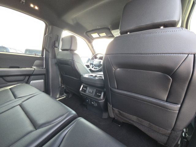 2024 Ford F-150 XLT:B02484