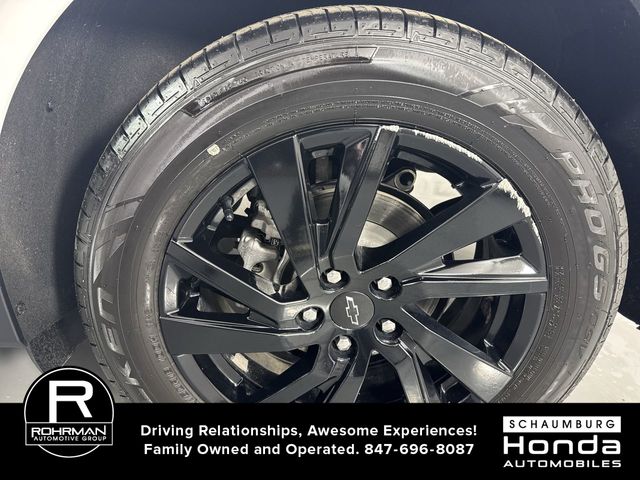 View vehicle photo 6