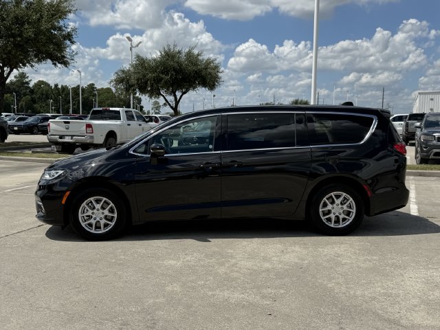2026 Chrysler Pacifica Select - 6