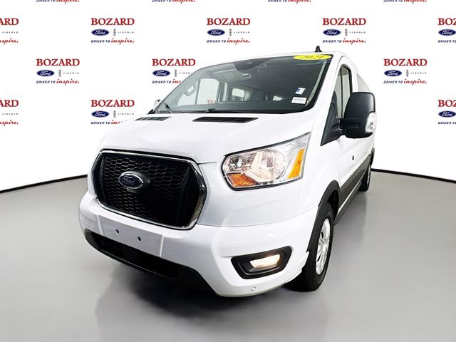2021 Oxford White Ford Transit-350 XLT 15 passenger RWD Van